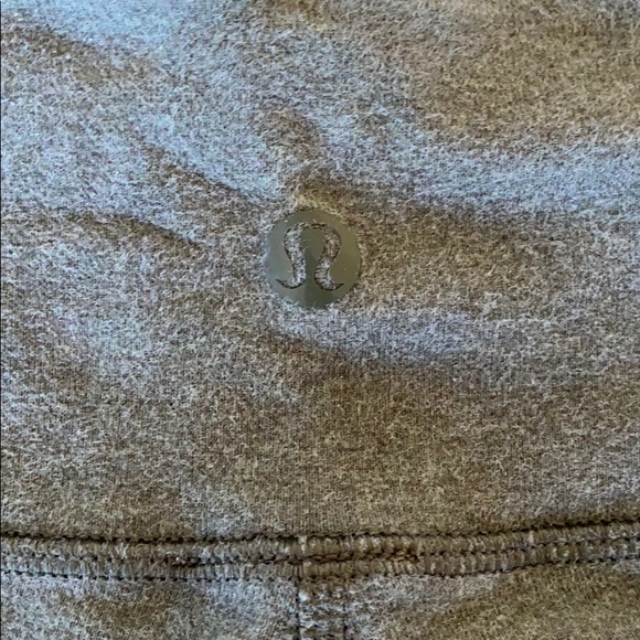 Lululemon Capri - Picture 2 of 3